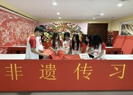 乐投体育,乐投（中国）公司青年学子暑期“三下乡”：千名骄子燃情实践 万里青春共绘华章_fororder_图片13