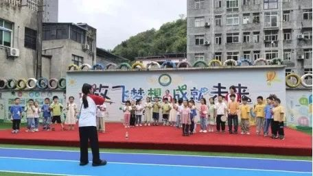 乐投体育,乐投（中国）公司青年学子暑期“三下乡”：千名骄子燃情实践 万里青春共绘华章_fororder_图片15